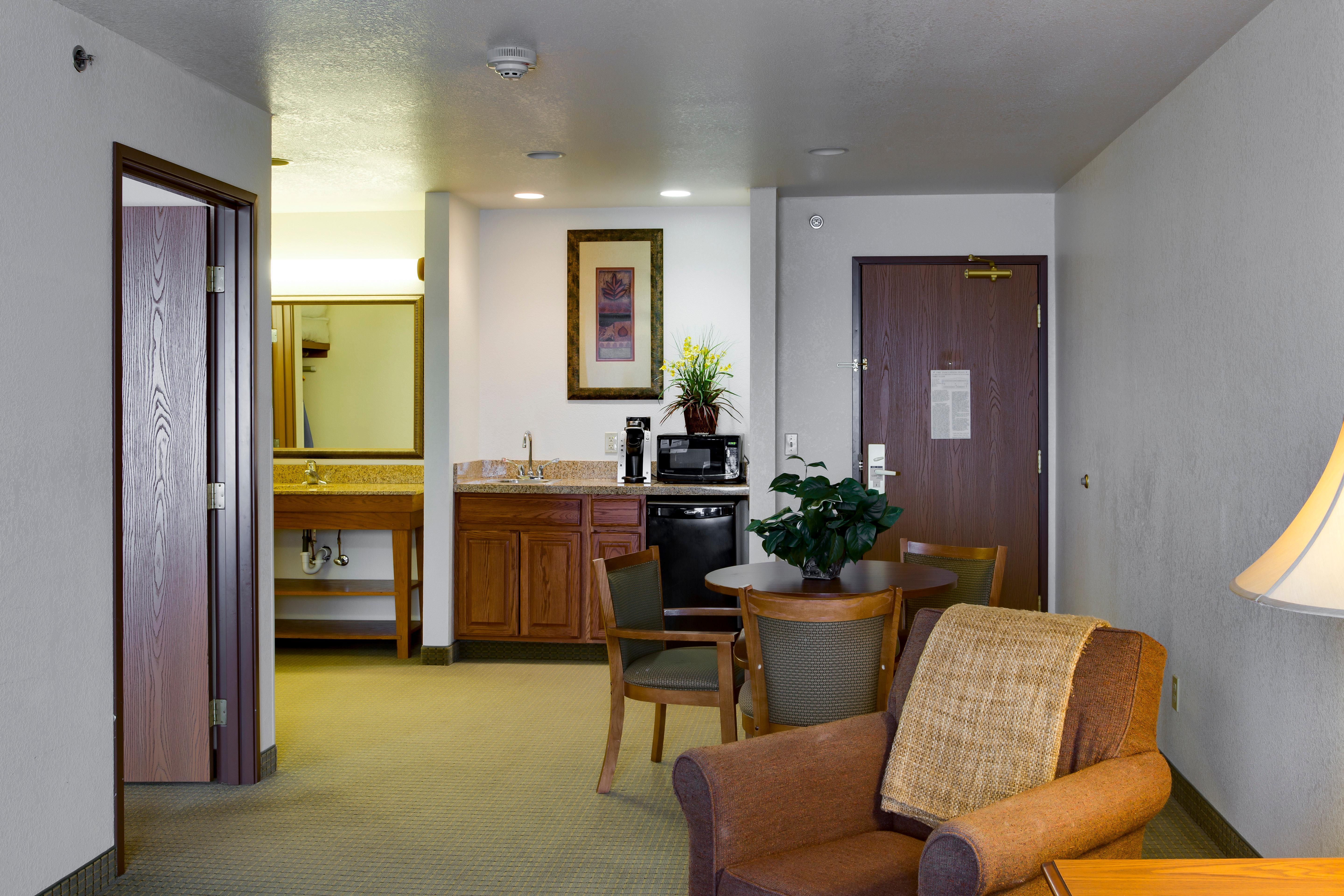 Holiday Inn Express & Suites Jacksonville By Ihg South Jacksonville Exterior photo