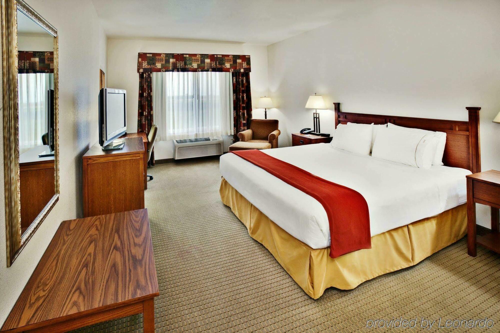 Holiday Inn Express & Suites Jacksonville By Ihg South Jacksonville Exterior photo